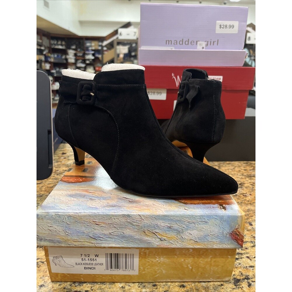 Bella Vita Women's Bindi Bootie Kid Suede Leather Black Size 7.5 Wide